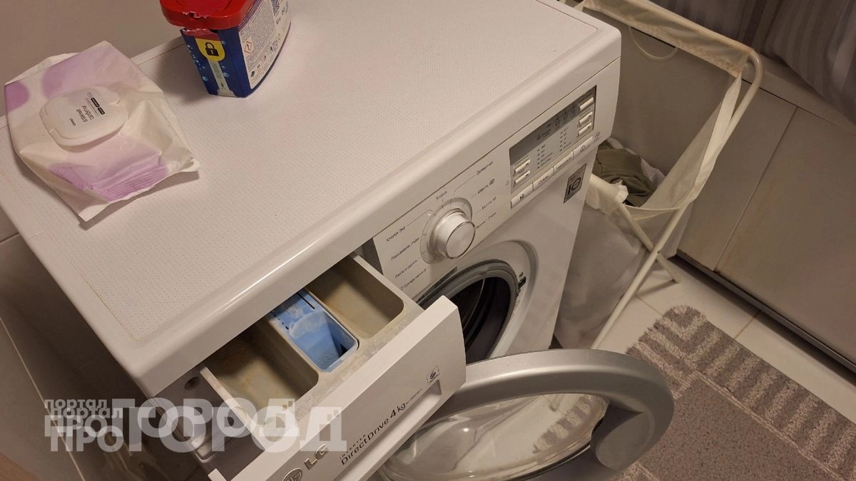 Скрытая ошибка хозяек: почему нельзя держать дверцу стиральной машины открытой 