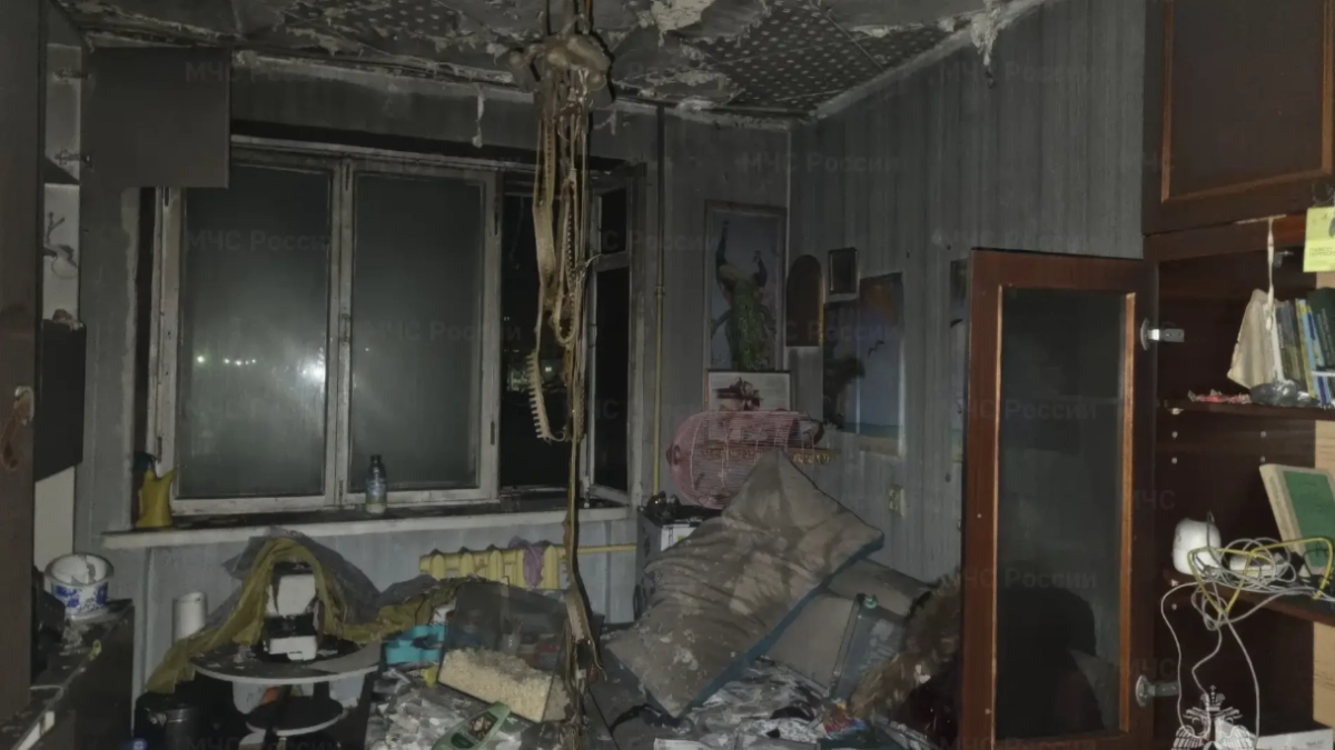 В девятиэтажном общежитии Чебоксар загорелась комната из‑за сушки белья