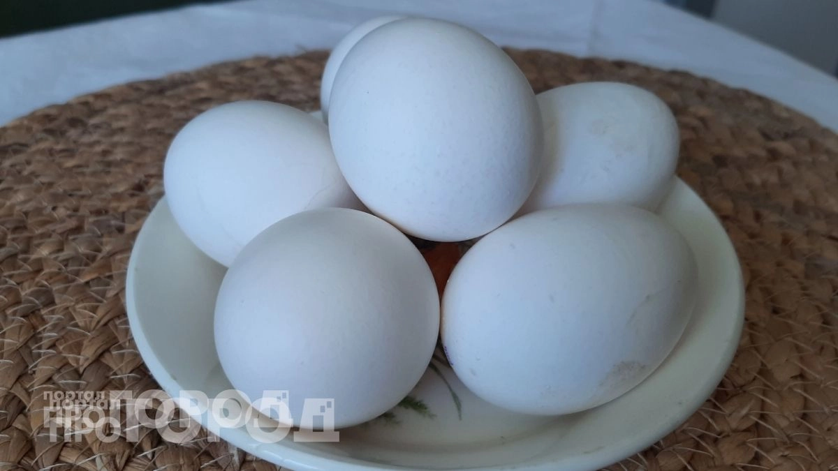 Не в свежести дело: вот почему яйца на самом деле плохо чистятся