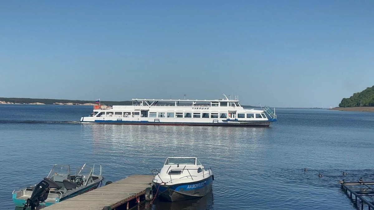 Прогулки по Волге в Чебоксарах стартуют 1 мая: речной порт объявил цены на билеты на 2026 год 