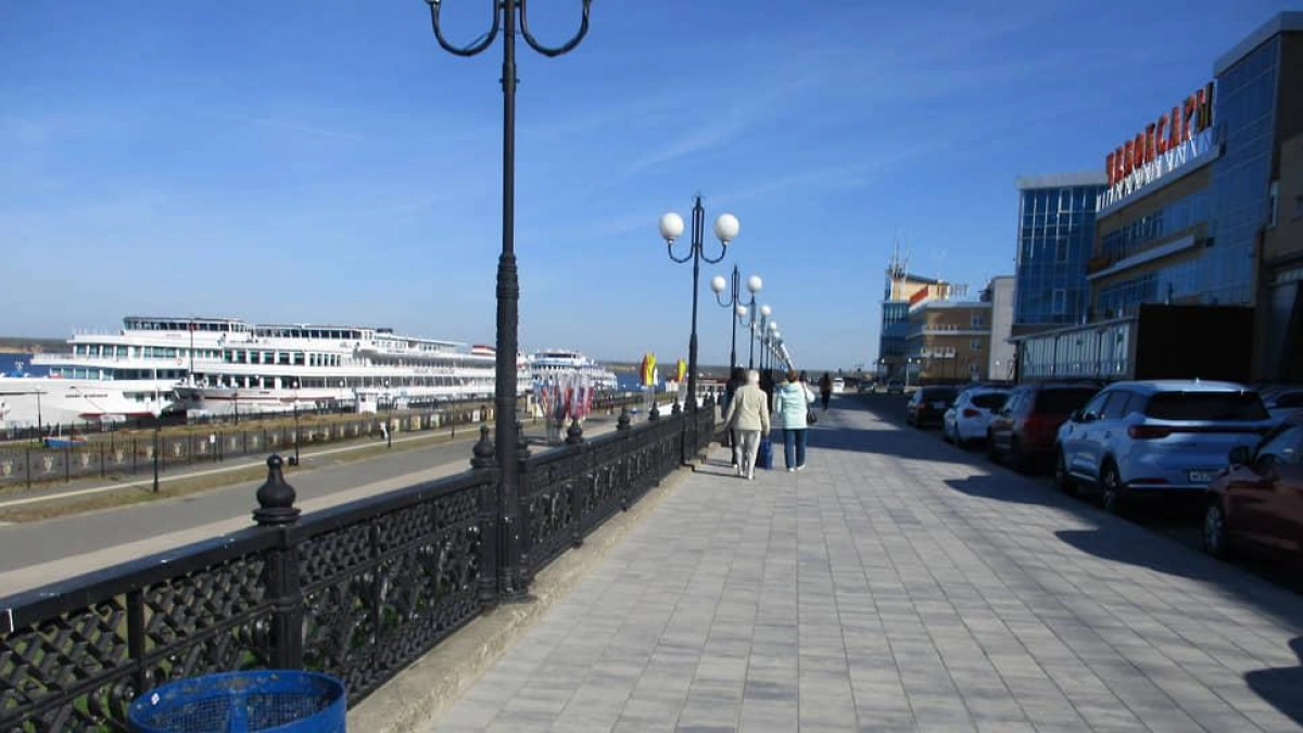 Приговор за госизмену и продажа причала: главные новости за 24 марта