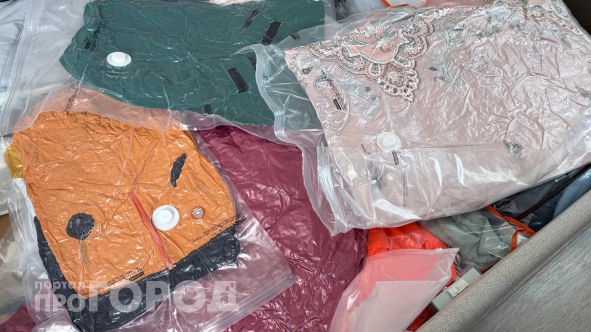 Перестала ломать голову, куда запихнуть зимние пуховики: теперь храню в три раза экономнее с помощью таких пакетов