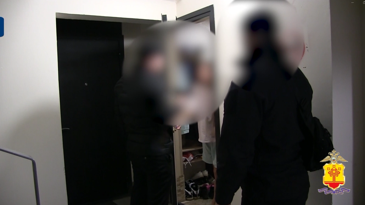 В Чувашии осудили 12 "невест", которые помогли незаконно въехать в страну десяткам восточных мужчин