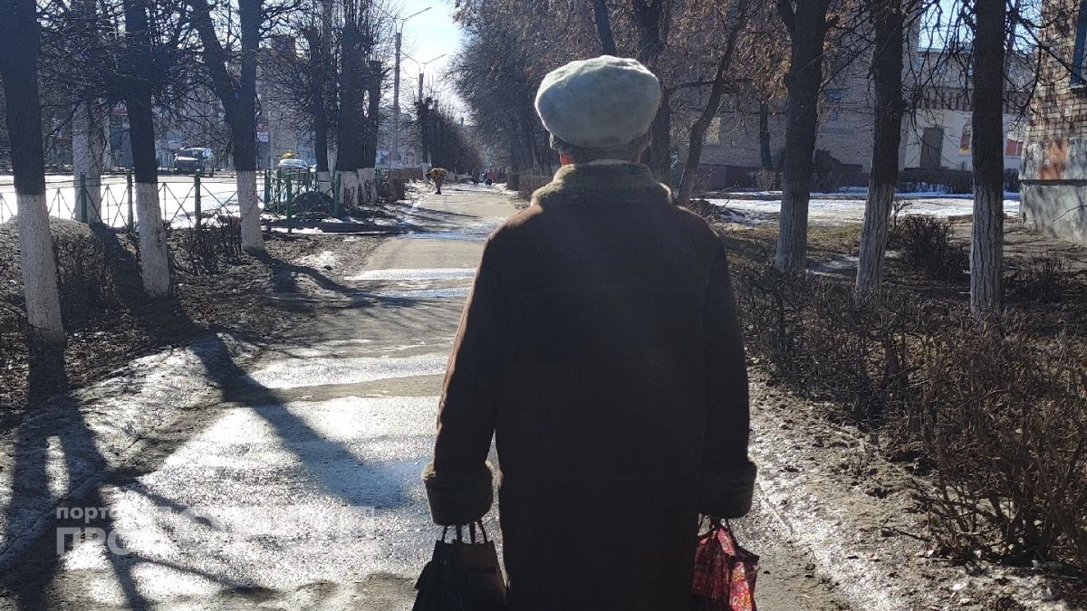 "Покупка дачи" едва не обернулась потерей 1,8 млн рублей для пенсионерки из Чувашии