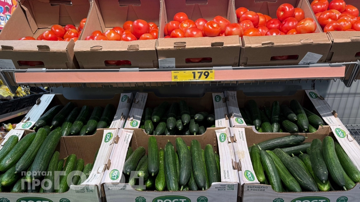 Многолетние споры закончены: что полезнее – огурец или помидор