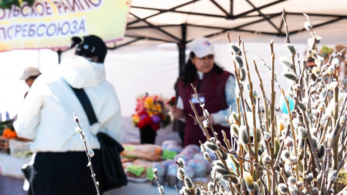 В Чебоксарах заработали площадки ярмарки "Весна-2026": где купить фермерские продукты