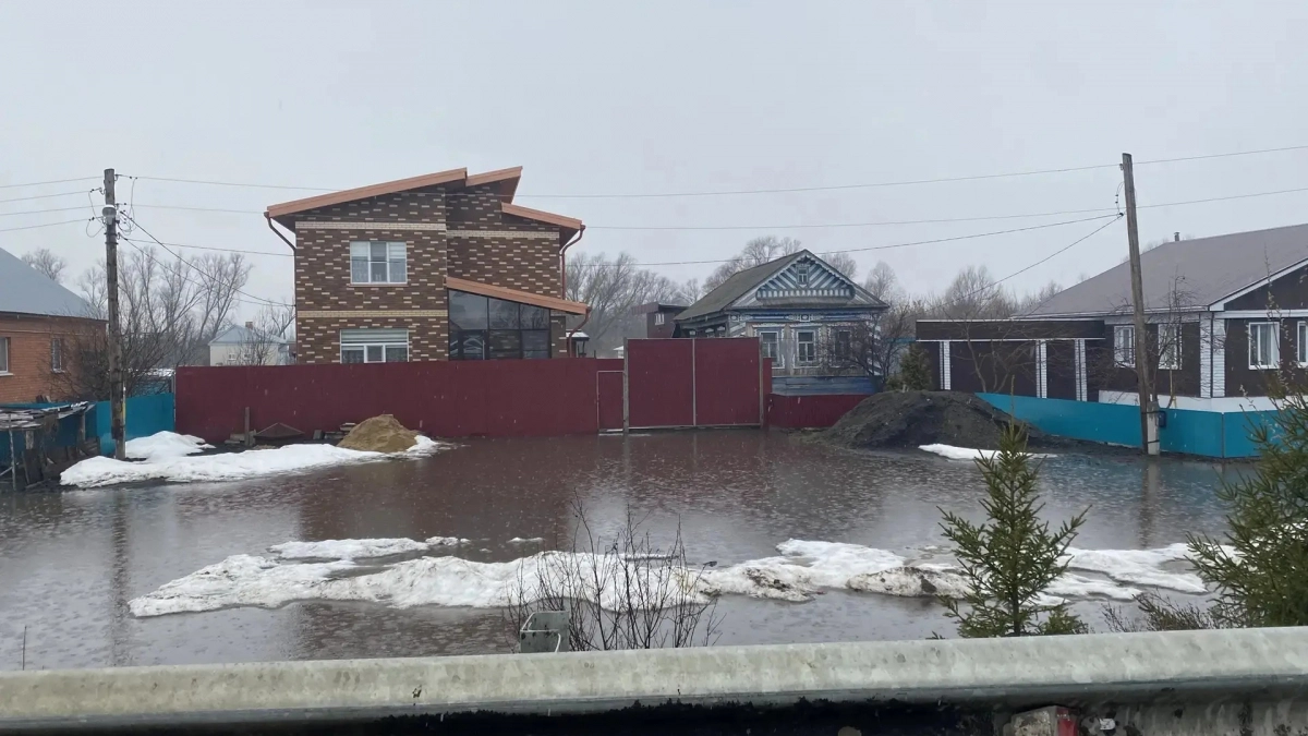 В Батыревском районе затопило дома двух деревень