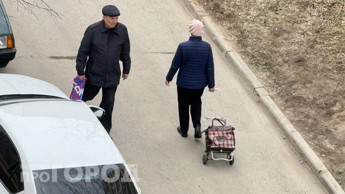 «Ни внуки, ни дети, ни жены и мужья не спасут»: вот какие пять неожиданных вещей нужны каждому после 70 лет