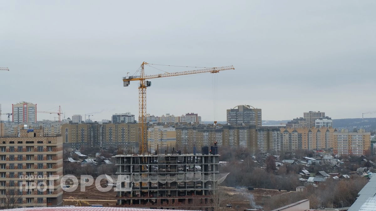 В Чебоксарах судят руководителя фирмы, который несколько месяцев не платил зарплату своим работникам