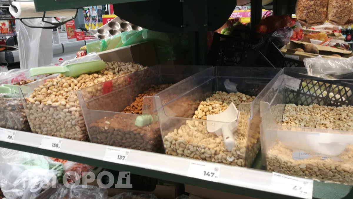 Не грецкий и не миндаль: ученые назвали самый полезный орех – снижает риск сердечных заболеваний