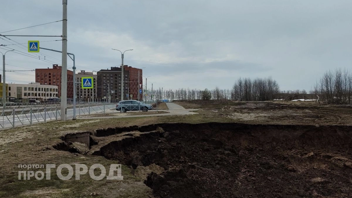 Весенние воды угрожают разрушить одну из дорог в Новом городе