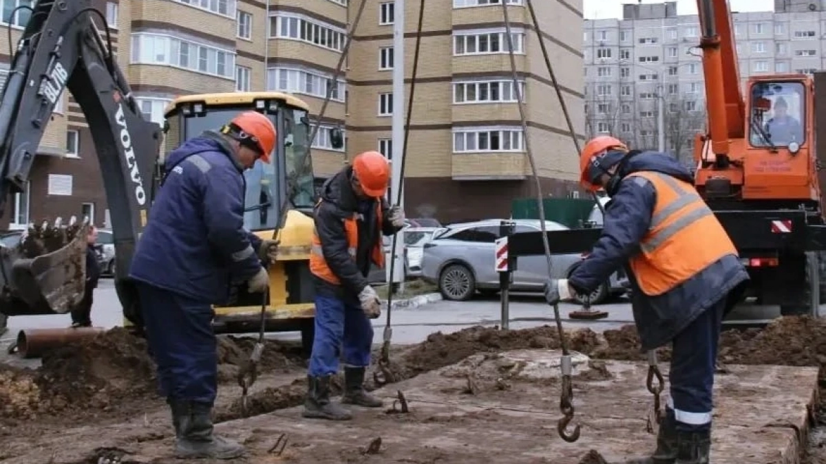 Новая задвижка избавит жителей на Ленинского Комсомола от масштабных отключений воды