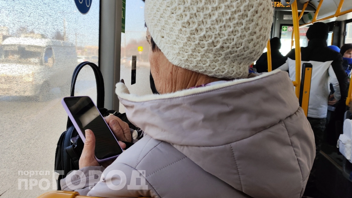 Родственники больше не шлют мне открытки в мессенджерах с поводом и без: как удалось их отучить