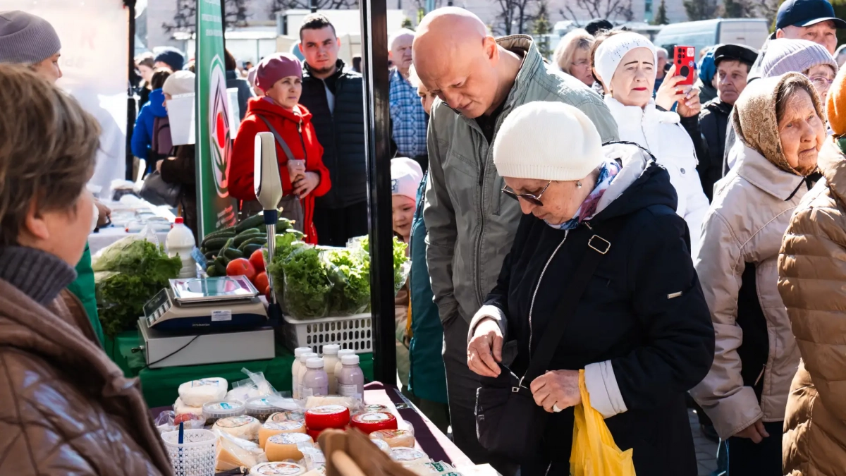 В Чебоксарах по выходным продают овощи дешевле, чем в магазинах