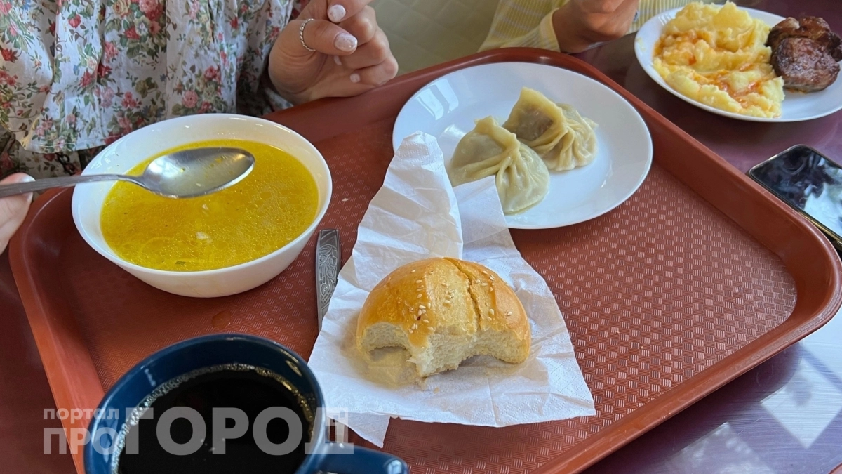 Сталин ел это постоянно: любимые блюда вождя, которые можно приготовить дома