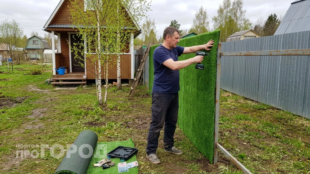 Профлист на даче окончательно устарел: замените его на этот современный вариант для полного уединения участка