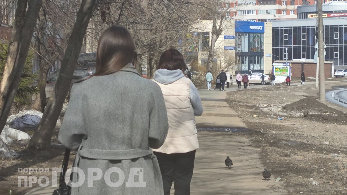 Раков ждет приятный семейный день, а Девы прояснят давнюю ситуацию