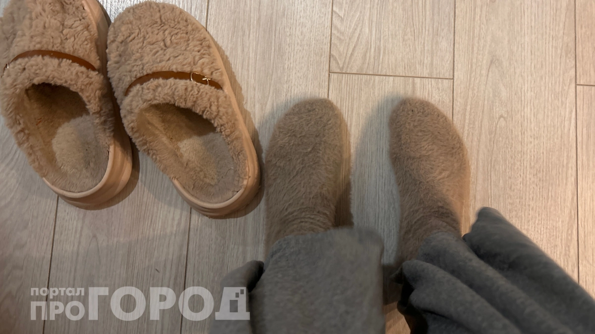 Делаю это 5 минут в день: ноги больше не мерзнут дома даже без носков