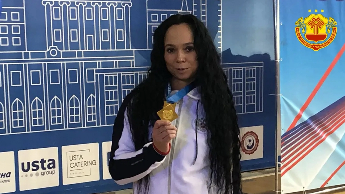 Спортсменка из Чувашии стала чемпионкой России по пауэрлифтингу