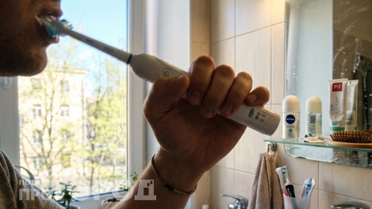 Больше не нужно гадать: врач дал четкий ответ, когда чистить зубы – до завтрака или после