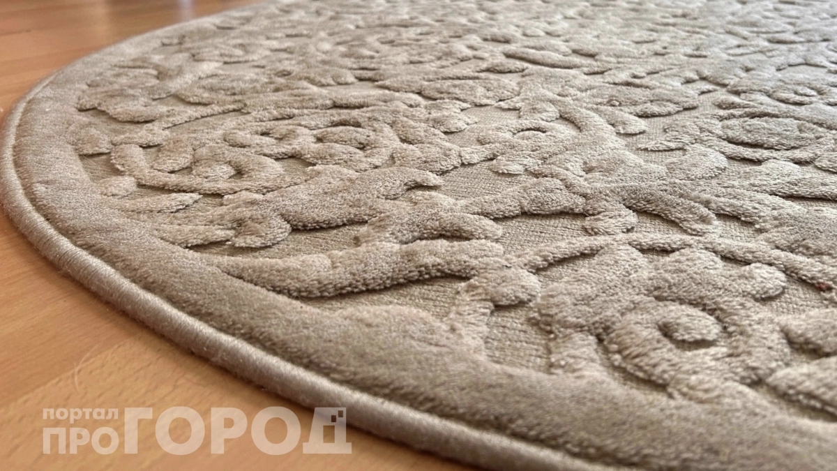 Всего одна ложка на таз – и ковер выглядит как новый: не нужны никакие затраты