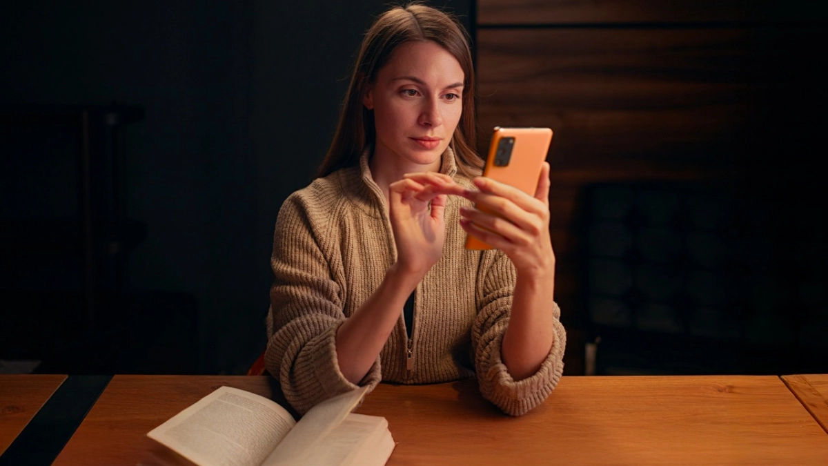 «Билайн.аналитика»: 7 из 10 пользователей ИИ в России выбирают «Алису AI» 