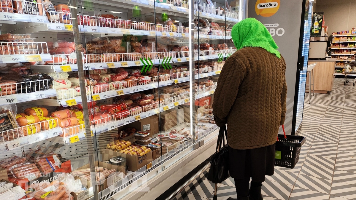 Новый способ обмана пенсионеров в "Пятерочке": цена на кассе удивит