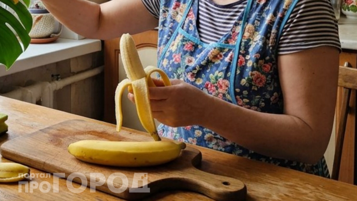 В Европе кожура банана стоит дороже самого фрукта, а мы выкидываем: здорово помогает в хозяйстве