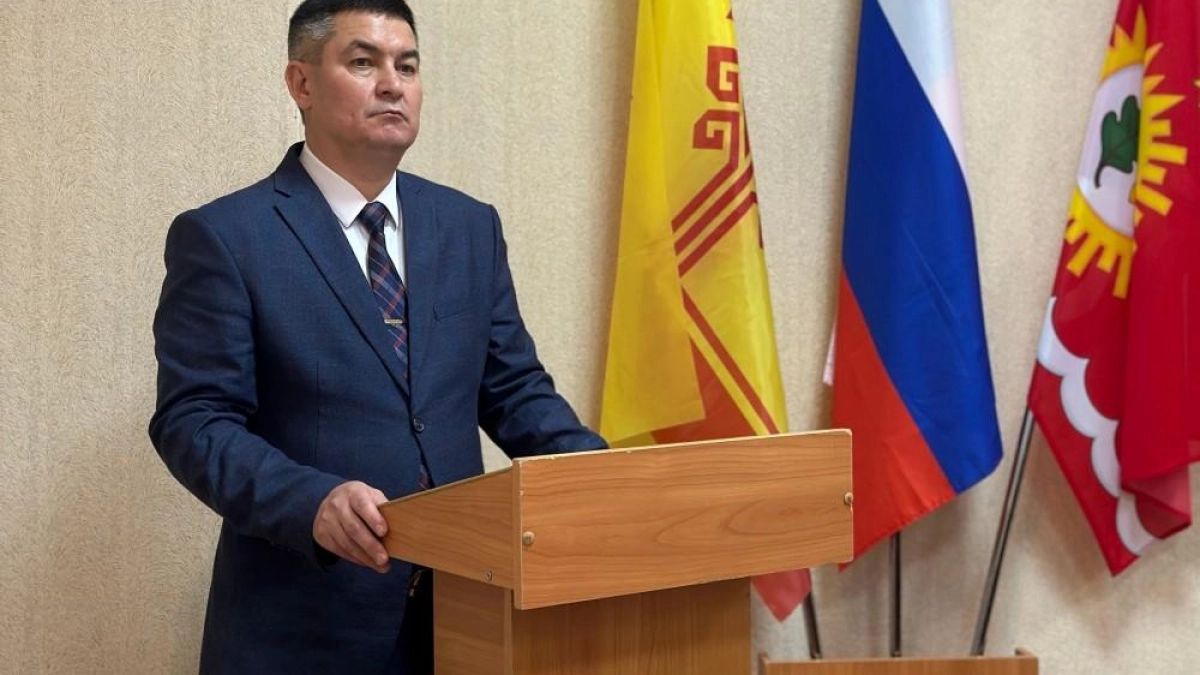 Глава Шумерлинского округа отсутствовал в разгар канализационной аварии — грозит проверка