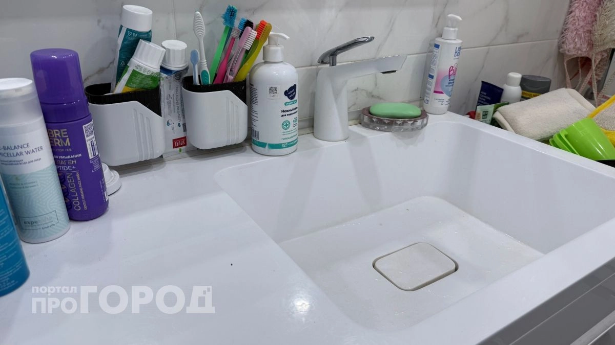 Завтра в Чебоксарах отключат холодную воду и свет: список адресов