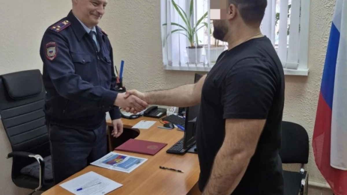 Уроженец Африки, ставший добровольцем на СВО, получил российское гражданство в Чебоксарах