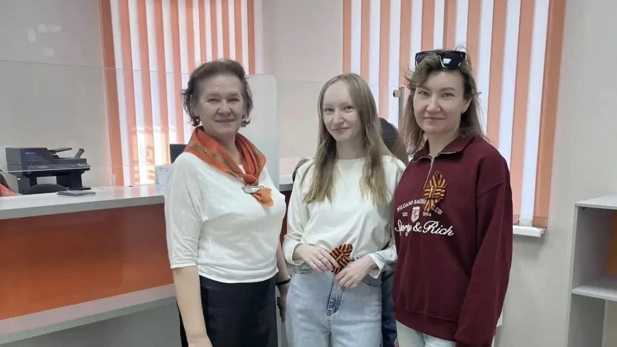 «ЭнергосбыТ Плюс» поздравил клиентов с Днем Победы