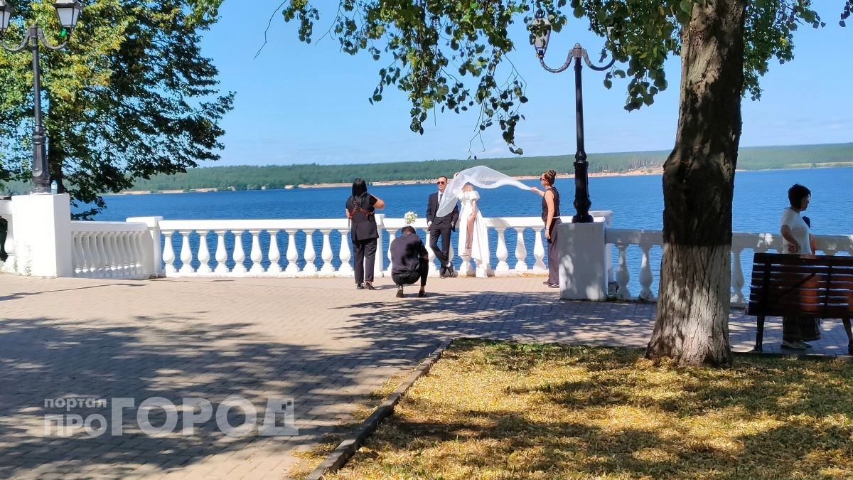 В Чувашии назвали самые популярные даты свадеб этого лета