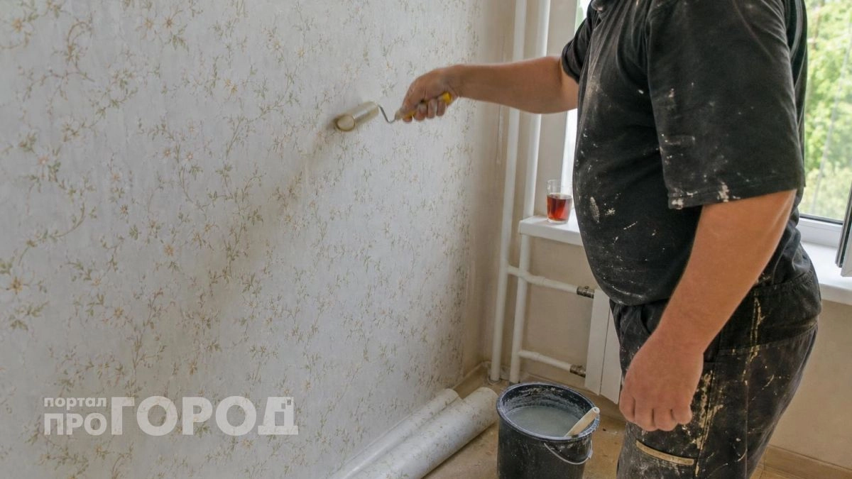 Хватит тратить деньги на винил: мастера перешли на этот материал для стен, который клеится в разы проще