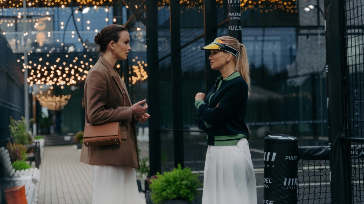 Роскошь как фейк: начались съемки сериала «Палево» с Паулиной Андреевой и Иваном Янковским для Wink