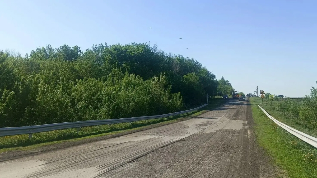 В Янтиковском районе начали восстанавливать дороги после строительства М-12