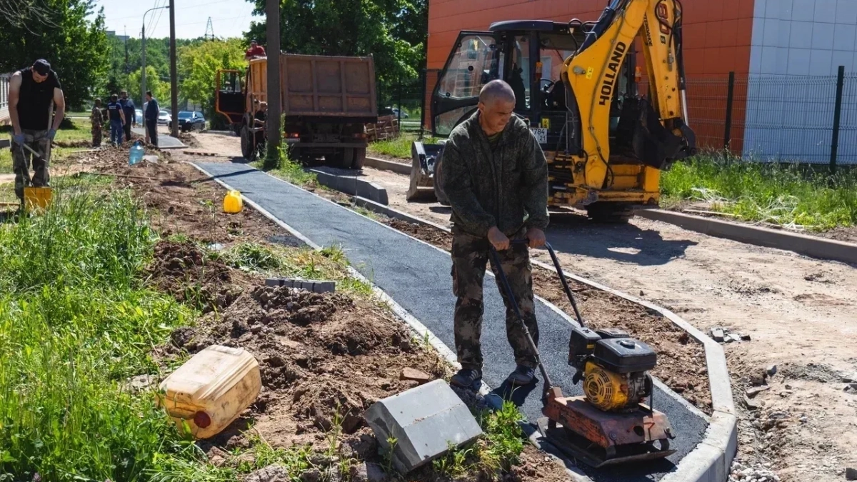 В Чебоксарах идет масштабное обновление тротуаров
