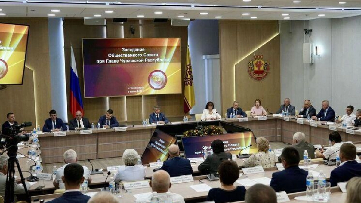 В Чувашии 55 общественников вошли в обновлённый Совет при Главе республики