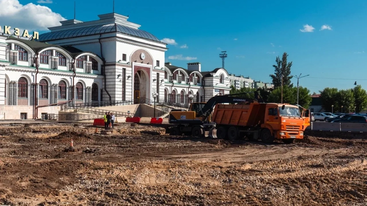 На площади трех вокзалов станет больше зелени и мест для отдыха