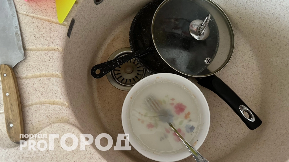 Никогда не ешьте из этой посуды: самые токсичные материалы, которыми пользуются 80% людей