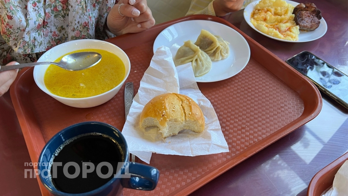 Отказалась от вилки – обманула Альцгеймер: какие нестандартные решения помогают мозгу не стареть