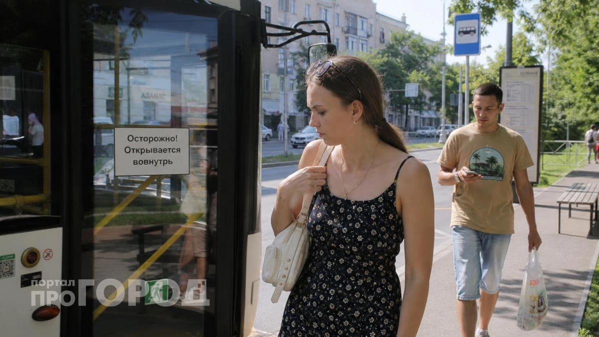 Писать "внутрь" или "вовнутрь": проверьте себя прямо сейчас, чтобы больше не краснеть в переписке с коллегами