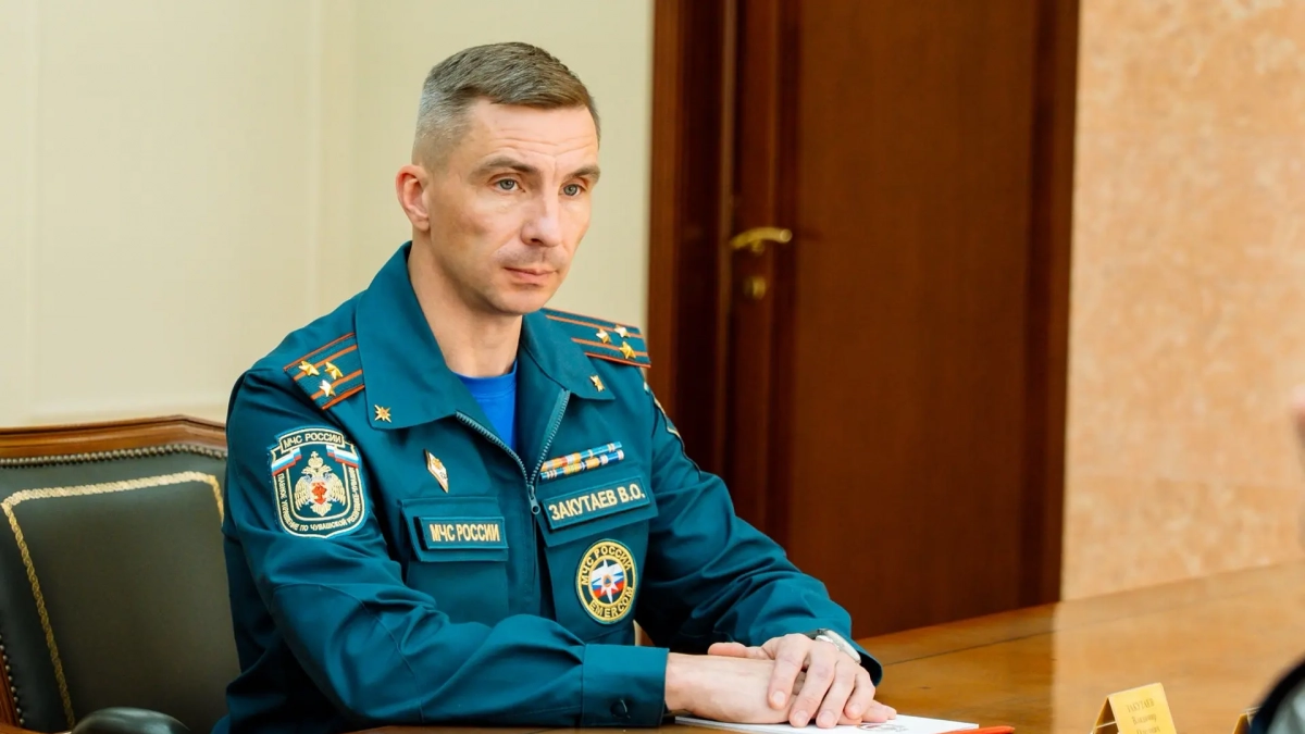 В Чувашии представили нового руководителя Главного управления МЧС