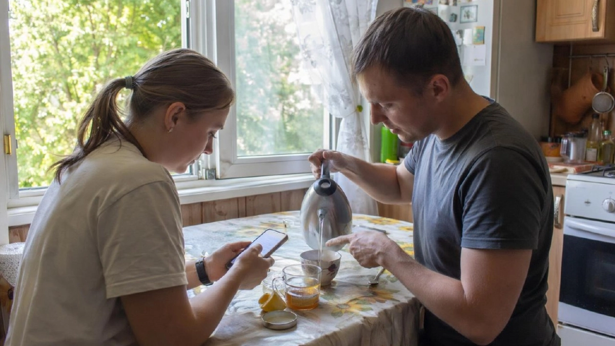 Узнали, опасен ли мед, растворенный в горячем чае