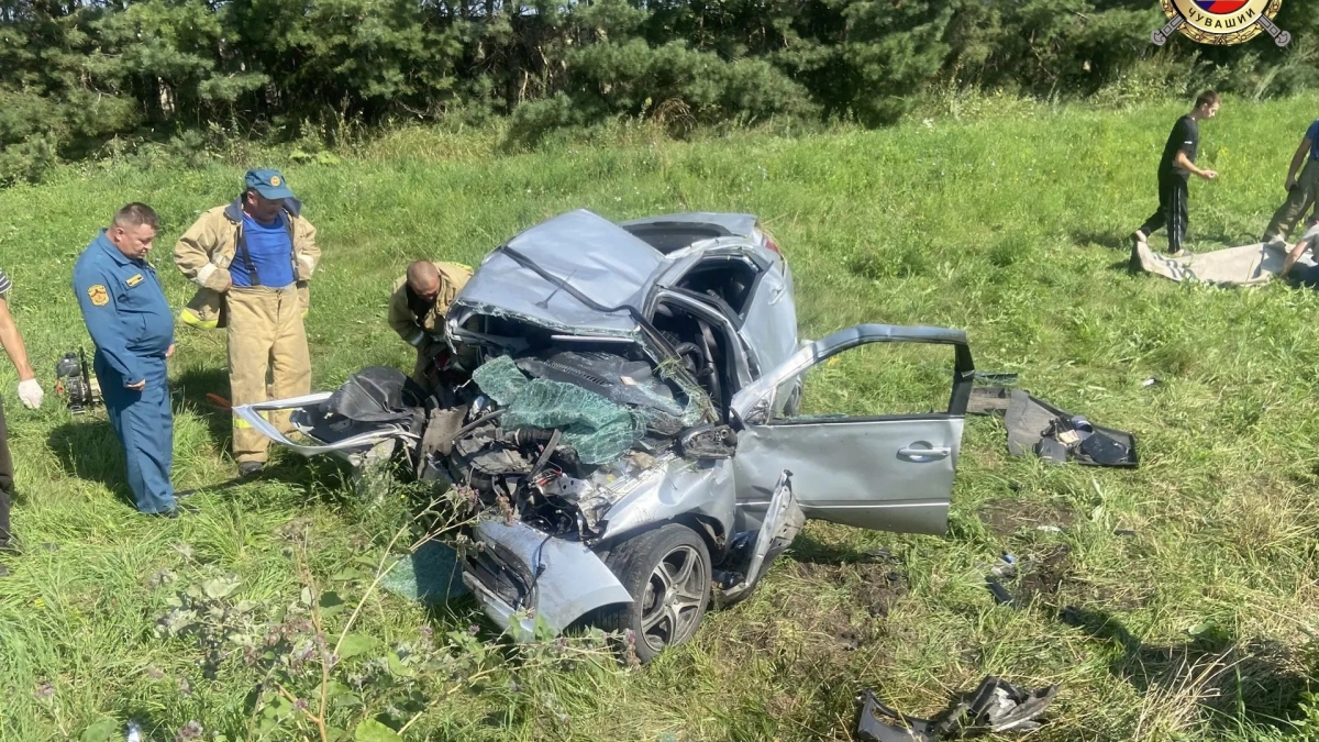 В Чувашии в ДТП с легковушками погибли два человека