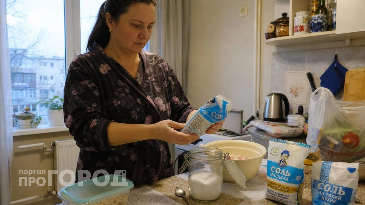 Перестала брать первую попавшуюся соль: теперь всегда смотрю на состав чтобы не кормить семью химией