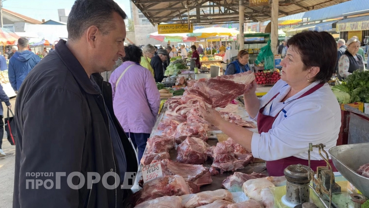 Беру самую дешевую часть свинины и готовлю из нее вкусный обед: получается нежнее вырезки 