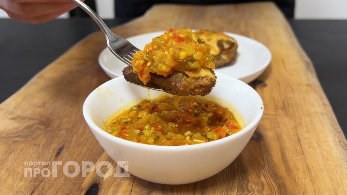 Больше не отдаю переросшие огурцы курам: делаю из них насыщенный соус релиш