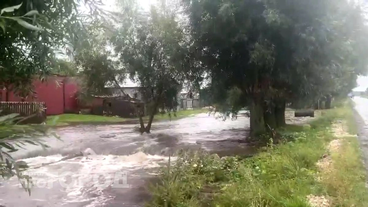 В Яльчикском районе произошел потоп из-за дождя