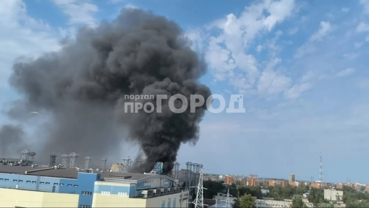 Прокуратура выясняет причины крупного пожара около "МТВ Центра"